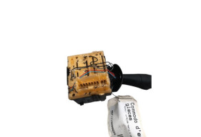 Commodo d'essuie glaces RENAULT TRAFIC 3 COURT Photo n°6