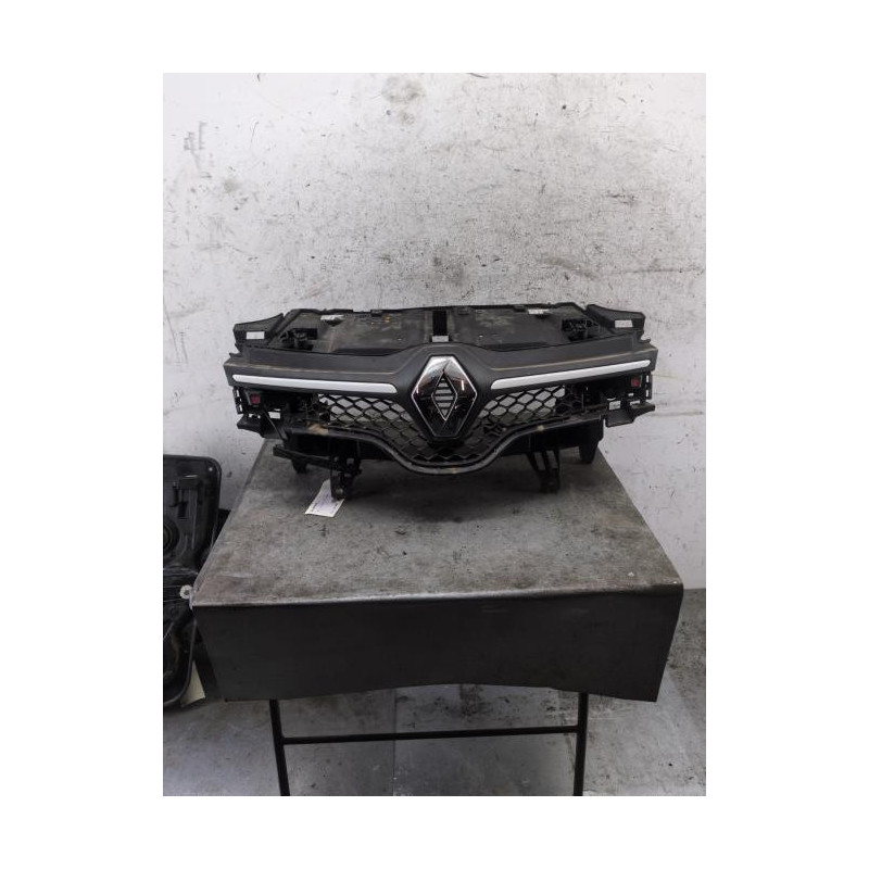 Calandre RENAULT TWINGO 3 Photo n°1 Calandre RENAULT TWINGO 3 Photo n°1