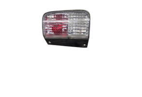 Feu de pare choc arriere gauche OPEL VIVARO 1 Photo n°2