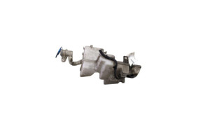 Vase de lave glace VOLKSWAGEN TOURAN 1 Photo n°9 Vase de lave glace VOLKSWAGEN TOURAN 1 Photo n°9