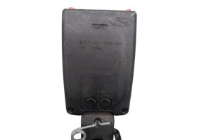 Attache ceinture arriere gauche FORD FIESTA 6 Photo n°7