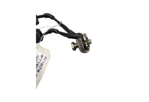 Attache ceinture arriere gauche VOLKSWAGEN POLO 4 Photo n°4