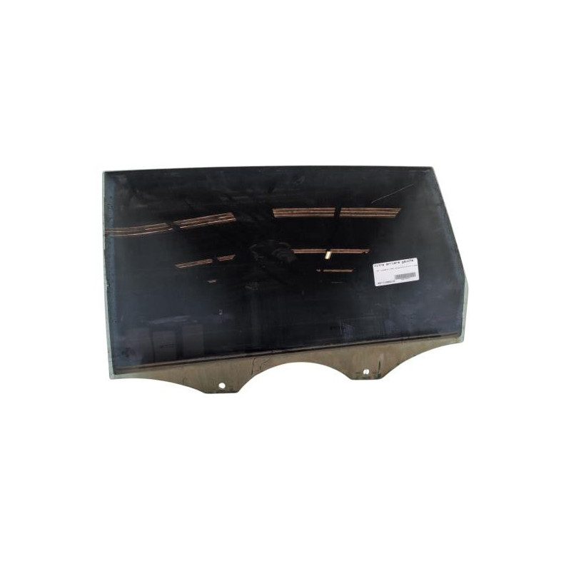 Vitre arriere gauche AUDI Q7 1 Photo n°1 Vitre arriere gauche AUDI Q7 1 Photo n°1