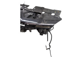 Calandre RENAULT CLIO 4 Photo n°1