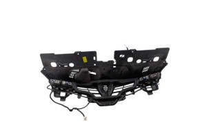 Calandre RENAULT CLIO 4 Photo n°5