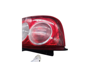 Feu arriere principal gauche (feux) NISSAN MICRA 3 Photo n°3 Feu arriere principal gauche (feux) NISSAN MICRA 3 Photo n°3