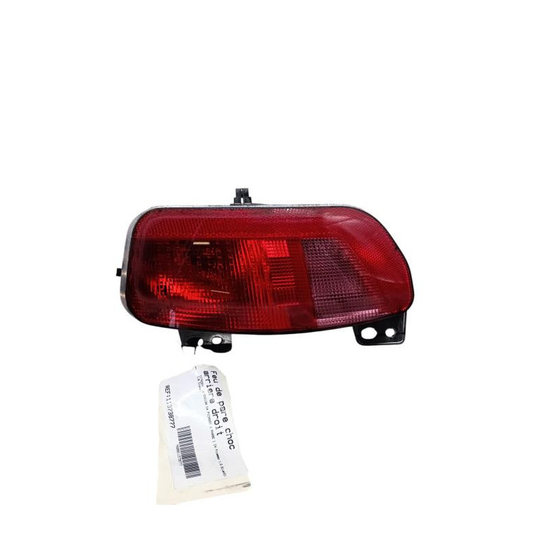 Feu de pare choc arriere droit CITROEN C4 PICASSO 2 Photo n°1 Feu de pare choc arriere droit CITROEN C4 PICASSO 2 Photo n°1