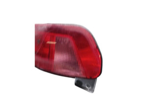 Feu de pare choc arriere droit CITROEN C4 PICASSO 2 Photo n°4 Feu de pare choc arriere droit CITROEN C4 PICASSO 2 Photo n°4