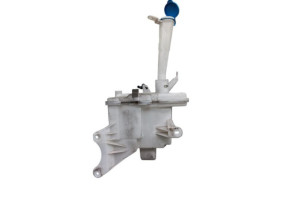 Vase de lave glace TOYOTA AURIS 2 Photo n°1