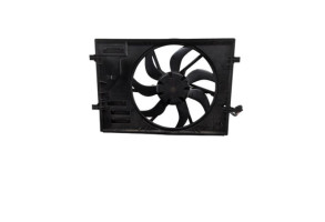 Moto ventilateur radiateur VOLKSWAGEN GOLF 7 Photo n°2