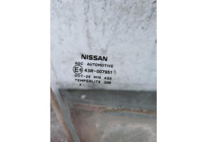 Vitre avant droit NISSAN JUKE 1 Photo n°5