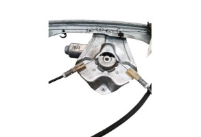 Leve vitre electrique avant gauche RENAULT CLIO 3 Photo n°9 Leve vitre electrique avant gauche RENAULT CLIO 3 Photo n°9