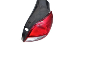 Feu arriere principal droit (feux) RENAULT CLIO 3 Photo n°1 Feu arriere principal droit (feux) RENAULT CLIO 3 Photo n°1