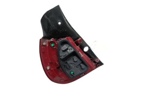 Feu arriere principal droit (feux) RENAULT CLIO 3 Photo n°3 Feu arriere principal droit (feux) RENAULT CLIO 3 Photo n°3