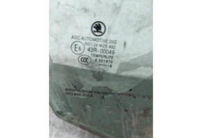 Vitre avant droit SKODA OCTAVIA 3 Photo n°5