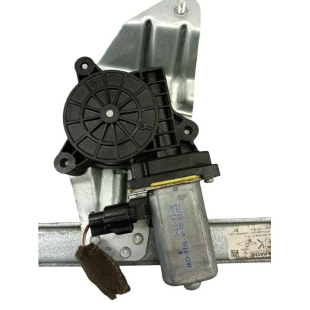 Leve vitre electrique avant droit DACIA SANDERO 2