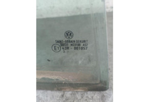 Custode arriere droit (porte) VOLKSWAGEN GOLF 5 Photo n°1