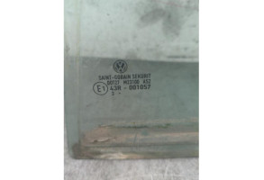 Custode arriere gauche (porte) VOLKSWAGEN GOLF 5 Photo n°1