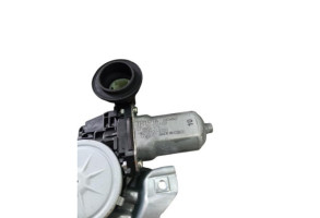 Leve vitre electrique arriere gauche TOYOTA YARIS 3 Photo n°5