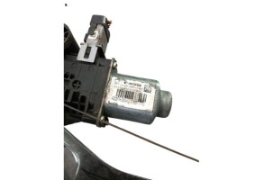 Leve vitre electrique avant gauche CITROEN DS5 Photo n°4