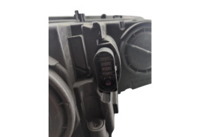 Optique avant principal gauche (feux)(phare) SKODA OCTAVIA 3 Photo n°2