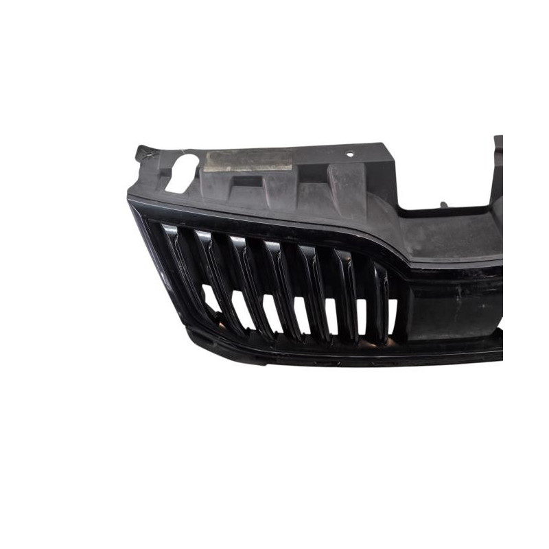 Calandre SKODA OCTAVIA 3 Photo n°1