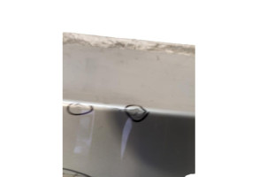 Malle/Hayon arriere MERCEDES CLASSE CLA 117 Photo n°2