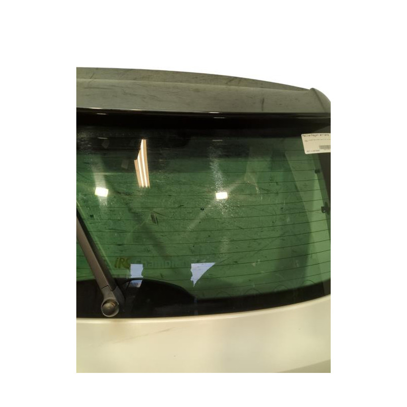 Malle/Hayon arriere SKODA FABIA 2 Photo n°1