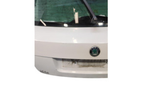 Malle/Hayon arriere SKODA FABIA 2 Photo n°9