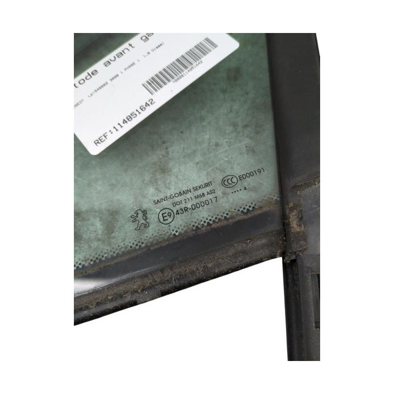 Custode avant gauche (porte) PEUGEOT 3008 1 Photo n°1