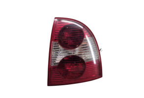 Feu arriere principal droit (feux) VOLKSWAGEN PASSAT 4 Photo n°1