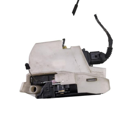 Serrure avant droit VOLKSWAGEN PASSAT 4