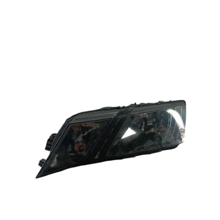 Optique avant principal gauche (feux)(phare) SKODA OCTAVIA 3