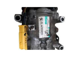 Compresseur clim PEUGEOT 208 1 Photo n°3