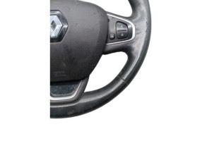 Volant RENAULT CLIO 4 Photo n°9