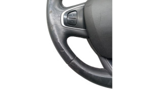 Volant RENAULT CLIO 4 Photo n°10