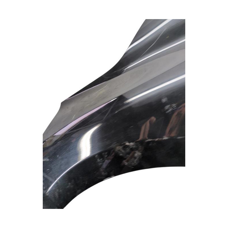 Aile avant gauche RENAULT CLIO 4 Photo n°1