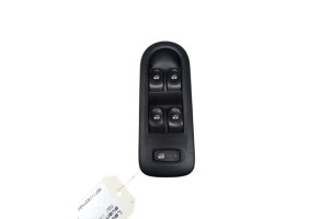 Interrupteur de leve vitre avant gauche RENAULT CLIO 3 Photo n°4