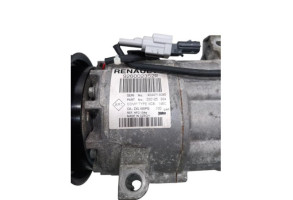 Compresseur clim RENAULT CLIO 4 Photo n°1