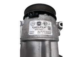 Compresseur clim FIAT 500L Photo n°6