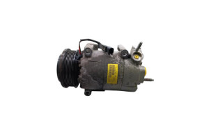 Compresseur clim FORD FOCUS 3 Photo n°2