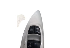 Interrupteur de leve vitre avant gauche NISSAN JUKE 1 Photo n°2