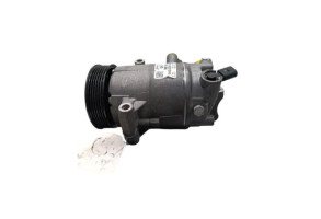 Compresseur clim VOLKSWAGEN GOLF 6 Photo n°1