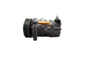 Compresseur clim PEUGEOT 208 1 Photo n°1