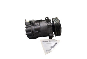 Compresseur clim PEUGEOT 208 1 Photo n°2