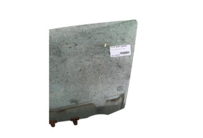 Vitre avant gauche NISSAN JUKE 1 Photo n°2