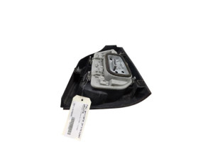 Feu arriere principal gauche (feux) VOLKSWAGEN POLO 4 Photo n°6