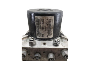 Bloc ABS (freins anti-blocage) OPEL COMBO D Photo n°9