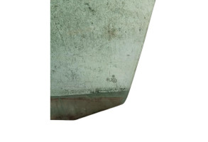 Vitre avant gauche VOLKSWAGEN GOLF 4 Photo n°3