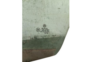 Vitre avant gauche VOLKSWAGEN GOLF 4 Photo n°6